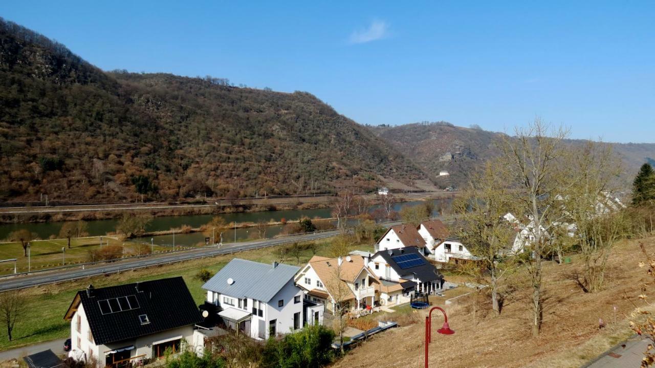 Schoene Aussicht Burgen  Exterior foto